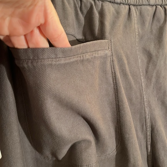 NWT-ATHLETA-W 26-gray-Farallon jogger. elastic & drawstring waistband ,stretchy! - Picture 3 of 13